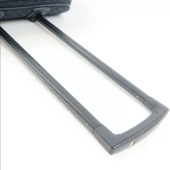 Louis Vuitton Annette Suitcase - Picture 3 of 5